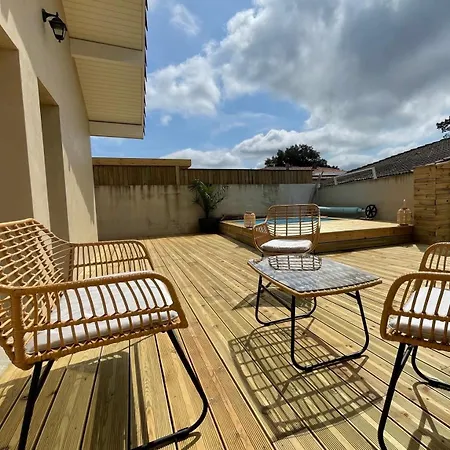 Holiday home Maison De Petite Piscine *