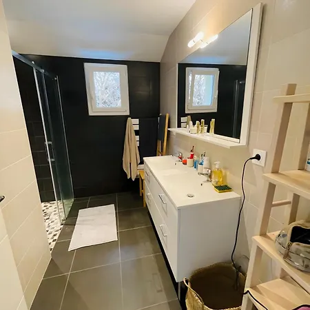 Maison De Petite Piscine