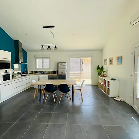 Maison De Petite Piscine